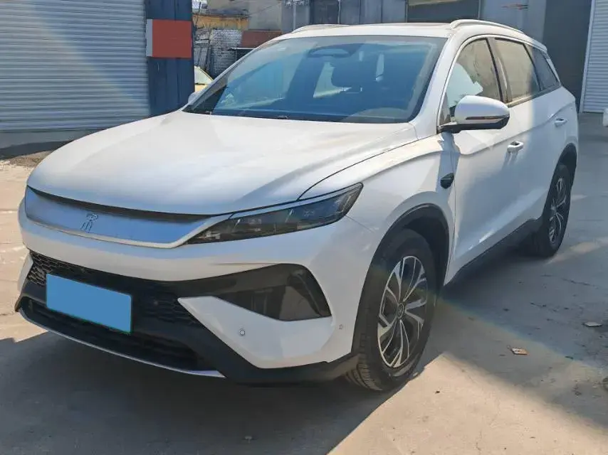 2025 BYD Song Pro 1.5L 101HP L4 E-CVT PHEV 18.3KWH