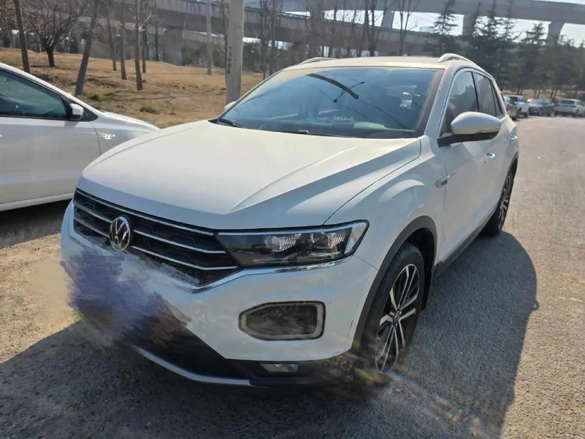 2021 Volkswagen T-Roc 1.4T 150HP L4 7DCT