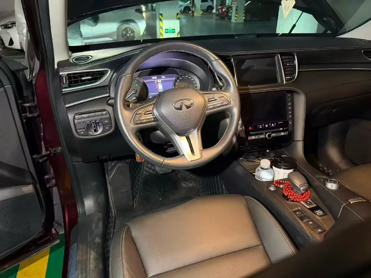 2020 Infiniti QX50 2.0T 245HP L4 CVT,autocango,china used car exporter,china ev exporter,chinese used car exporter,chinese used ev exporter