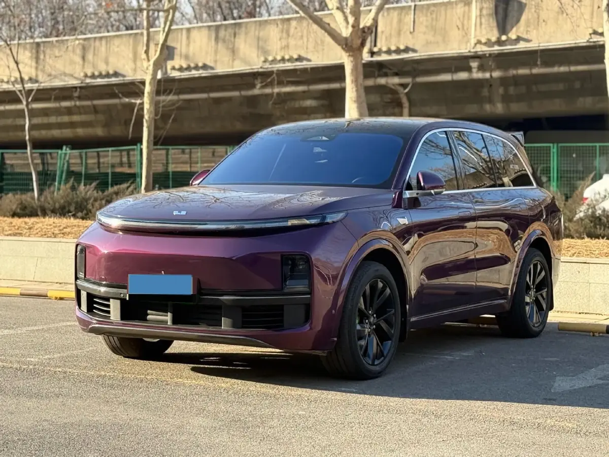 2023 Li L8 Range Extended 154HP REEV 40.9KWH