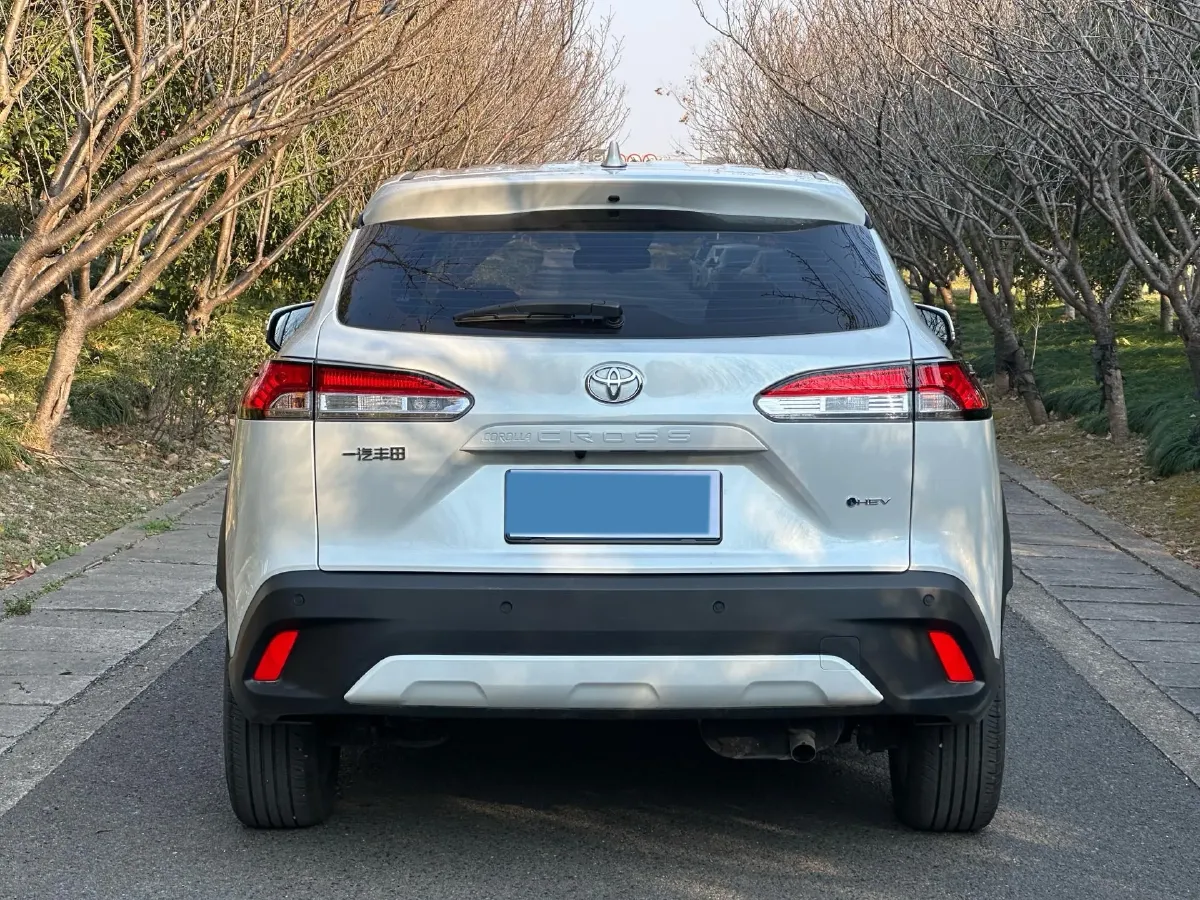 2024 Toyota Corolla Cross 2.0L 152HP L4 E-CVT Hybrid,autocango,china used car exporter,china ev exporter,chinese used car exporter,chinese used ev exporter