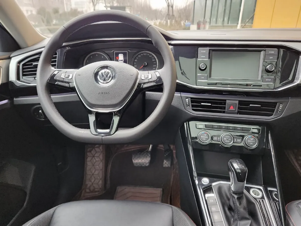 2019 Renault Koleos 2.0L 154HP L4 CVT,autocango,china used car exporter,china ev exporter,chinese used car exporter,chinese used ev exporter