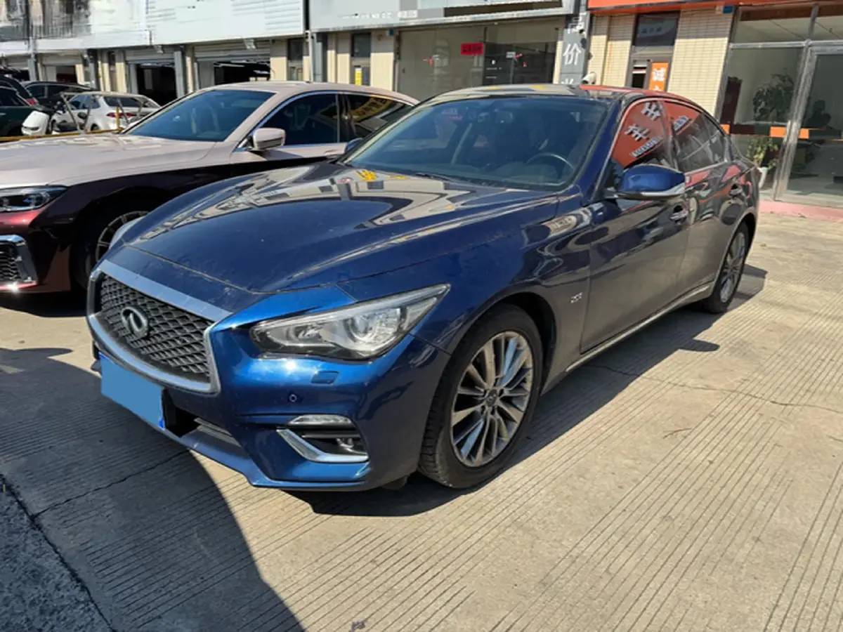 2018 Jeep Grand Commander 2.0T 265HP L4 9AT