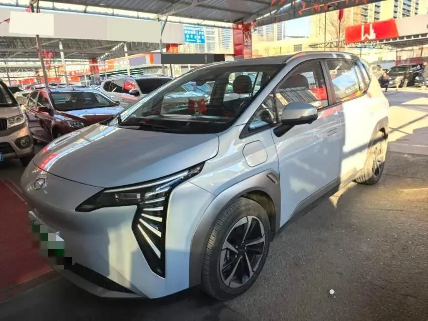 2024 Aion Y BEV 49.75KWH