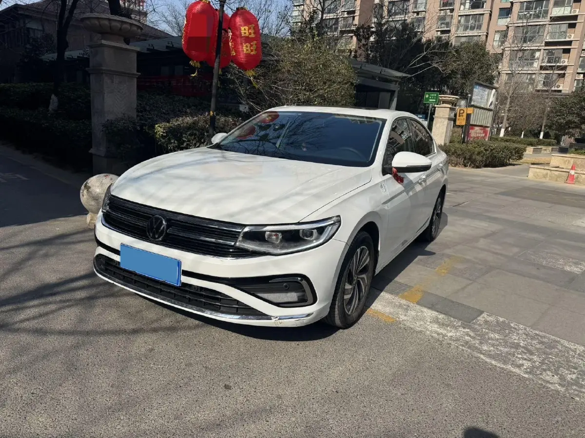 2024 Volkswagen Bora 1.4T 150HP L4 7DCT