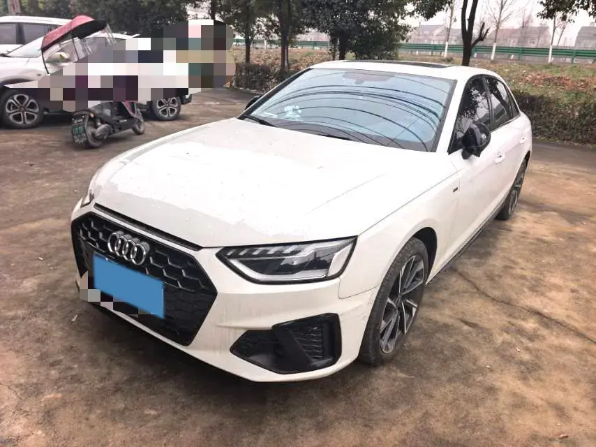 2022 Audi A4L 2.0T 190HP L4 7DCT