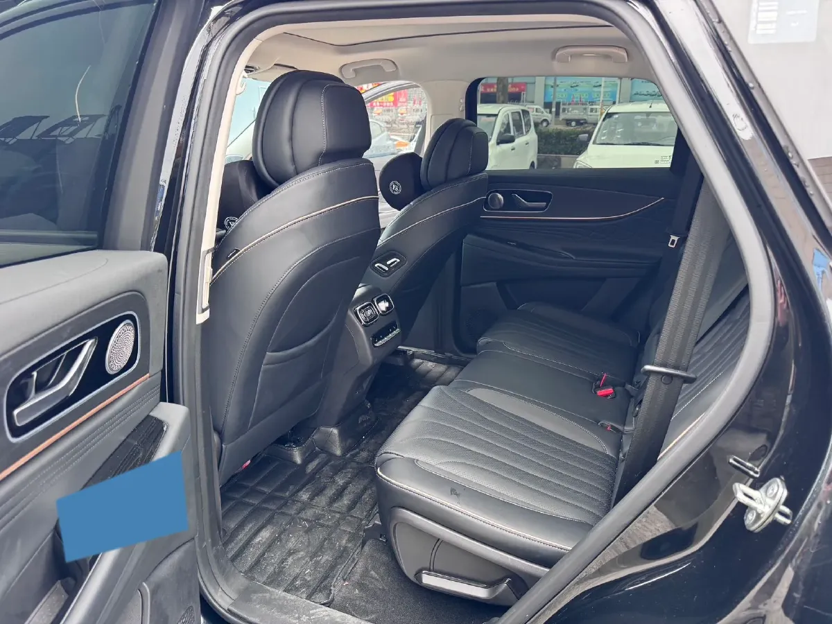 2023 Chery Tiggo 9 2.0T 261HP L4 7DCT,autocango,china used car exporter,china ev exporter,chinese used car exporter,chinese used ev exporter