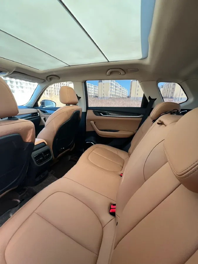 2018 Brilliance Auto V7 1.6T 204HP L4 7DCT,autocango,china used car exporter,china ev exporter,chinese used car exporter,chinese used ev exporter