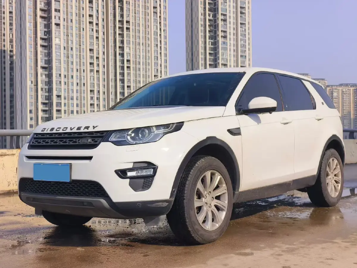 2018 Land Rover Discovery Sport 2.0T 241HP L4 9AT