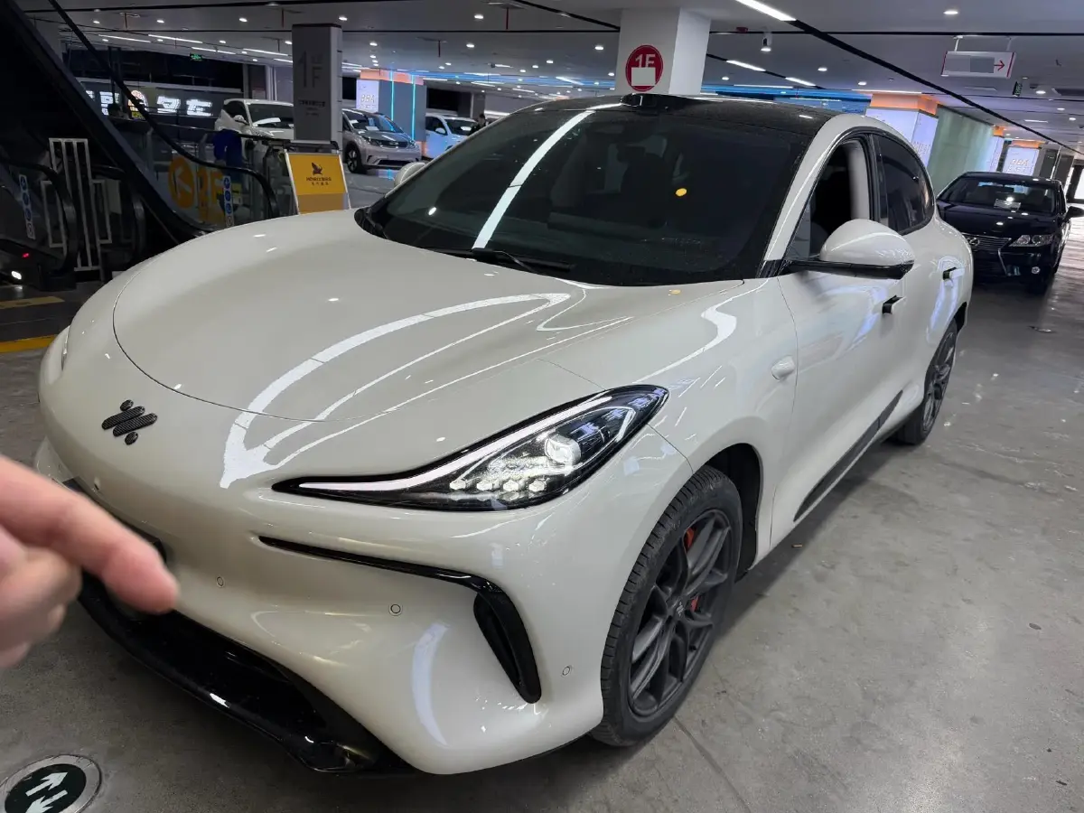 2023 IM LS6 BEV 100KWH