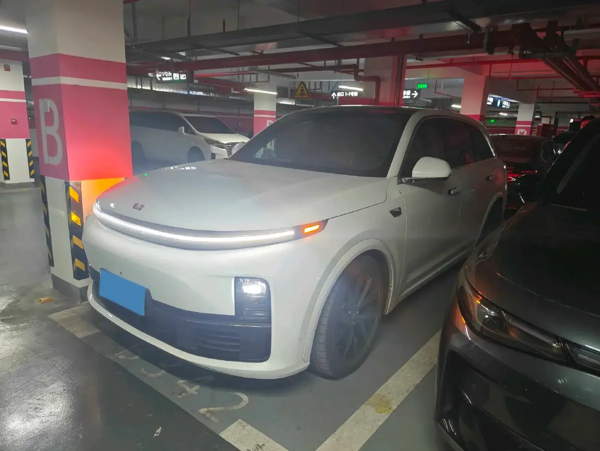 2023 Li L7 Range Extended 154HP REEV 40.9KWH