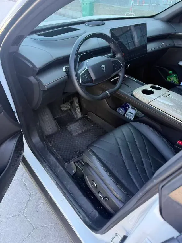 2023 Deepal S07 1.5L 95HP L4 REEV 31.73KWH,autocango,china used car exporter,china ev exporter,chinese used car exporter,chinese used ev exporter