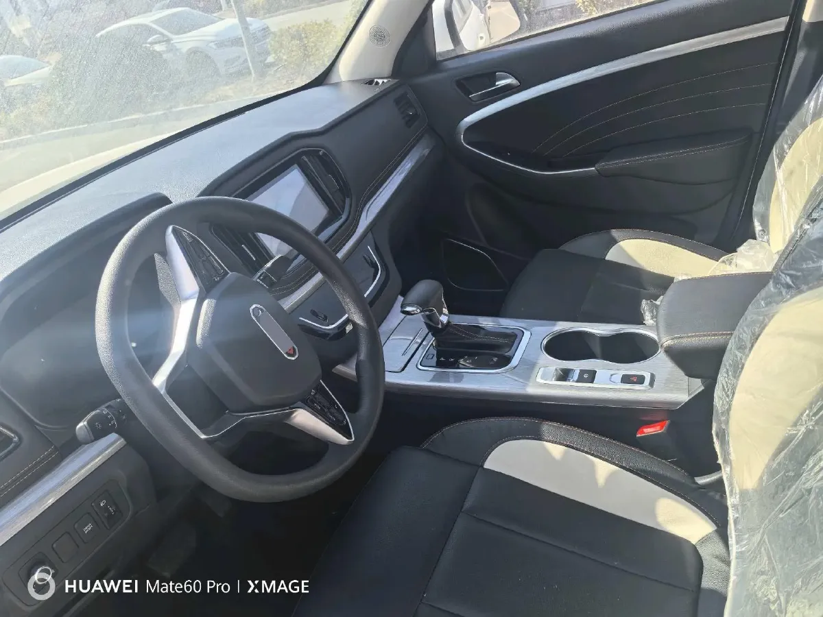 2021 Yema SiPaiKa 1.5L 109HP L4 CVT,autocango,china used car exporter,china ev exporter,chinese used car exporter,chinese used ev exporter