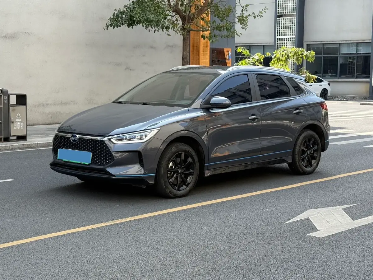 2019 BYD e2 BEV 47.3KWH