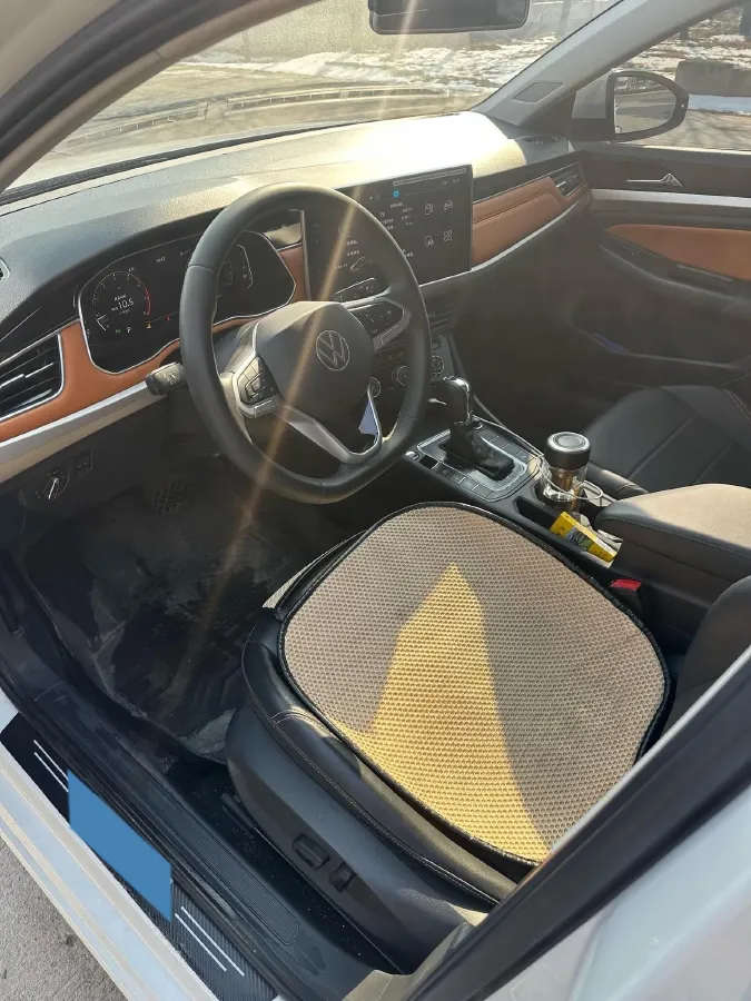 2023 Volkswagen Bora 1.2T 116HP L4 7DCT,autocango,china used car exporter,china ev exporter,chinese used car exporter,chinese used ev exporter