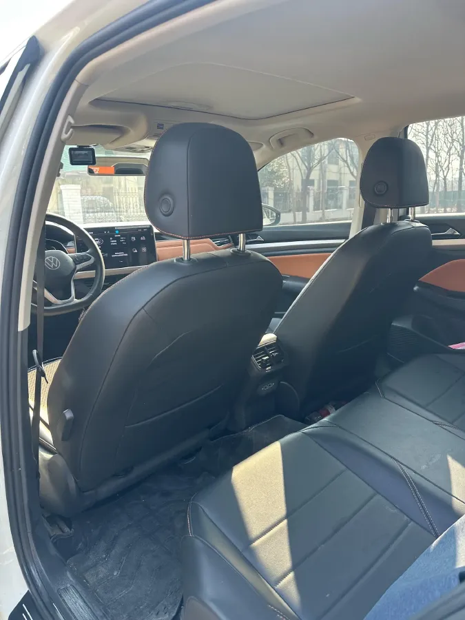 2023 Volkswagen Bora 1.2T 116HP L4 7DCT,autocango,china used car exporter,china ev exporter,chinese used car exporter,chinese used ev exporter