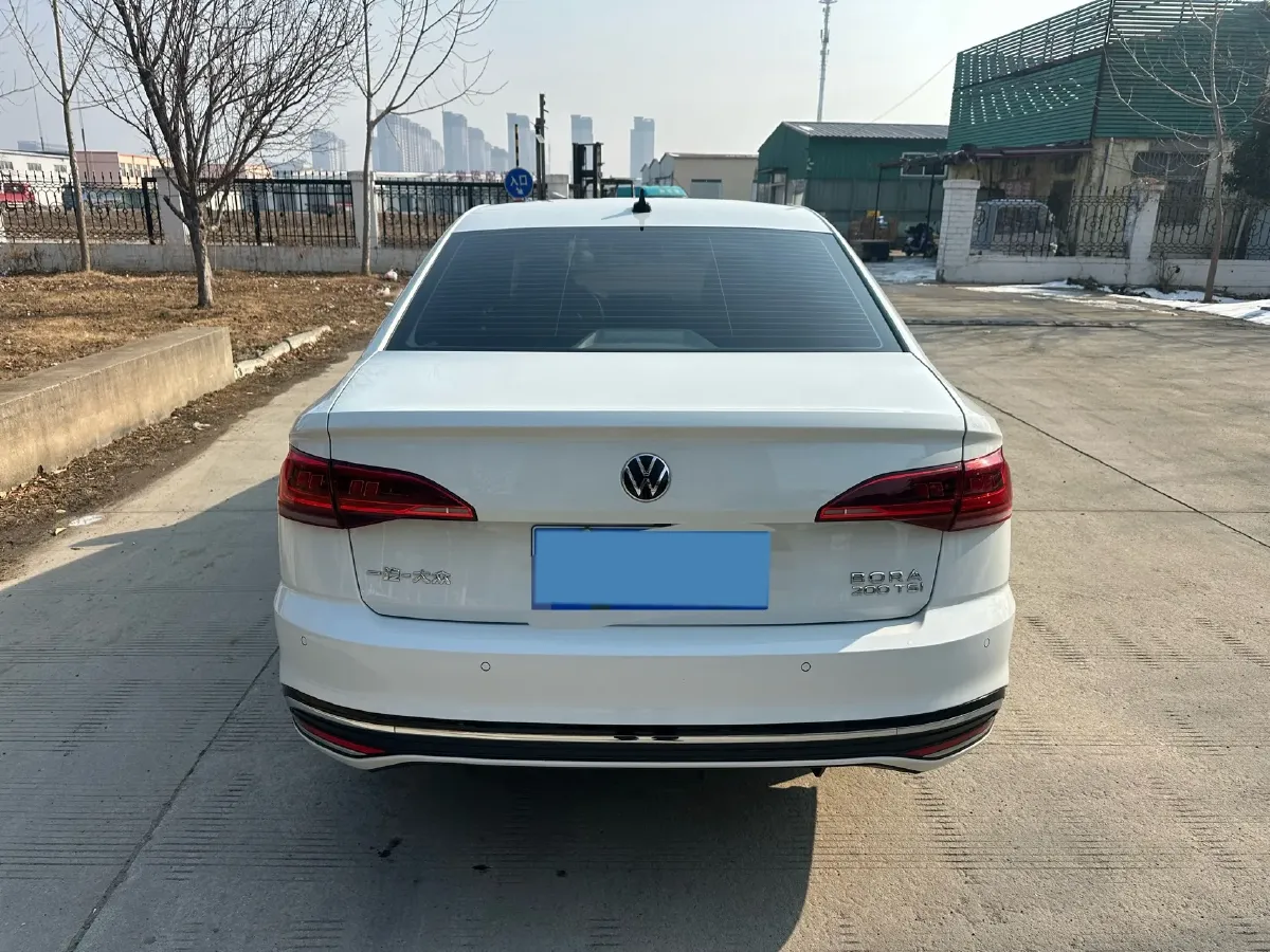 2023 Volkswagen Bora 1.2T 116HP L4 7DCT,autocango,china used car exporter,china ev exporter,chinese used car exporter,chinese used ev exporter