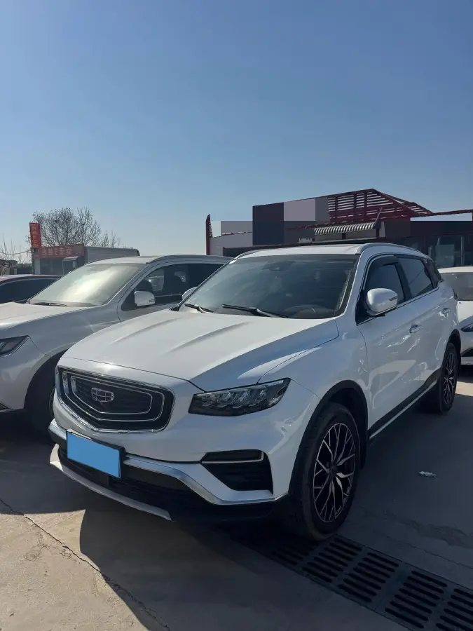 2020 LYNK&CO 02 2.0T 190HP L4 6AT