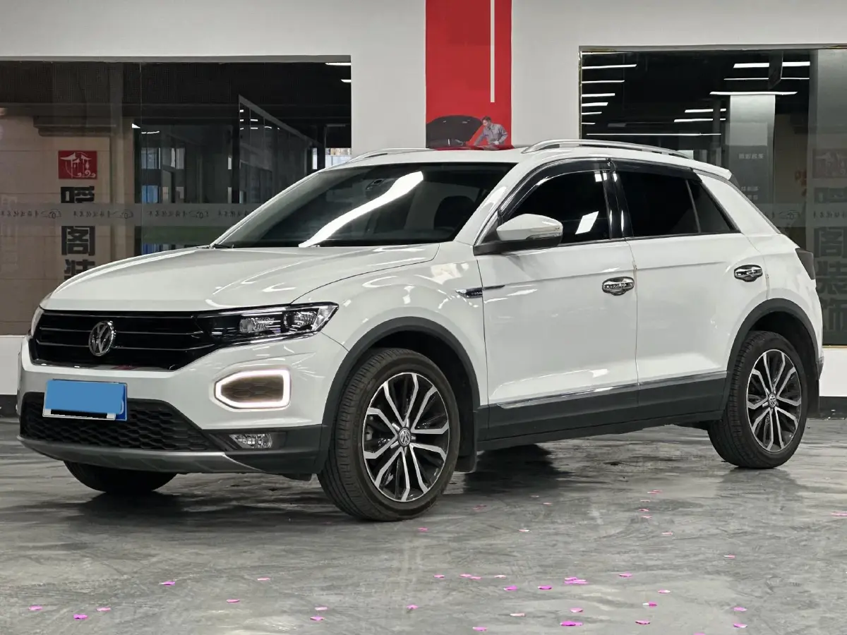 2019 Volkswagen T-Roc 1.4T 150HP L4 7DCT