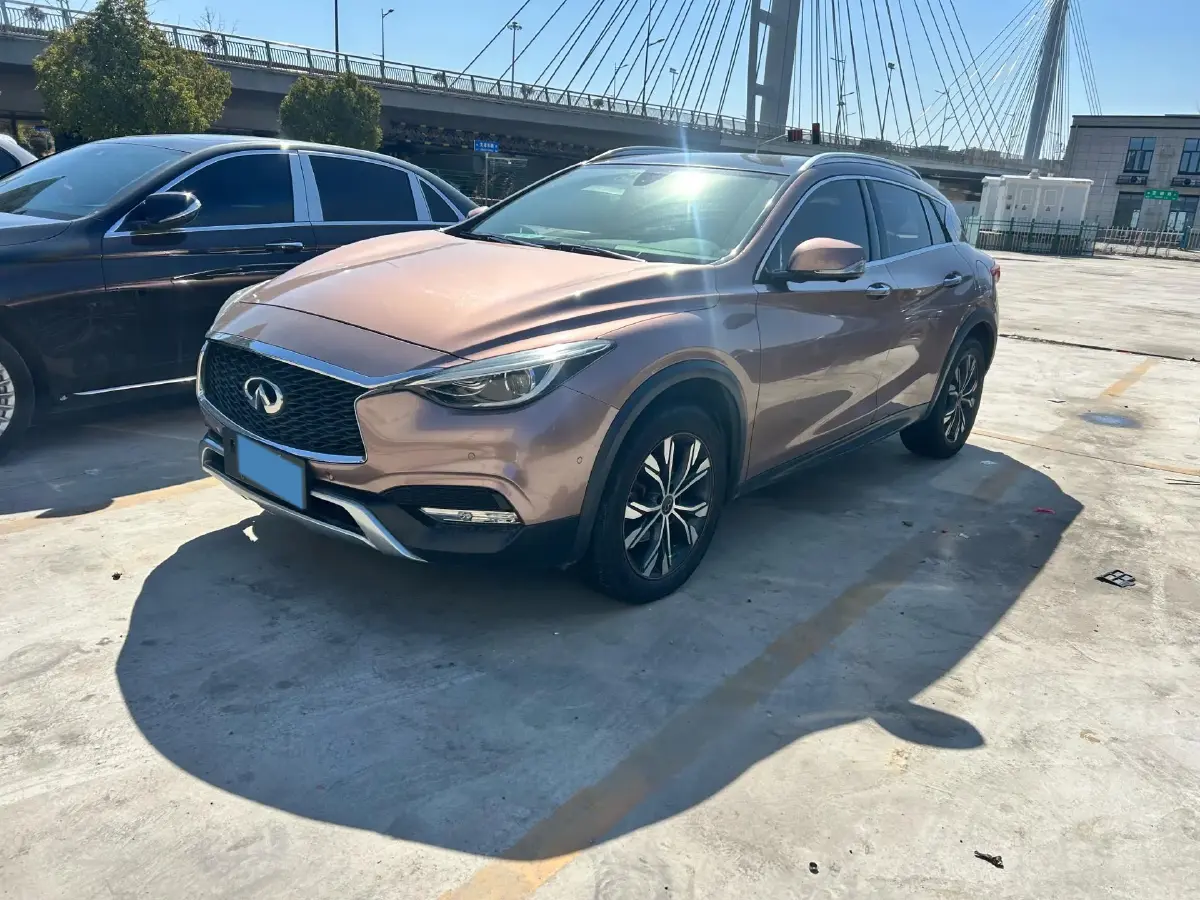 2018 BMW 1 Series 2.0T 184HP L4 8AT