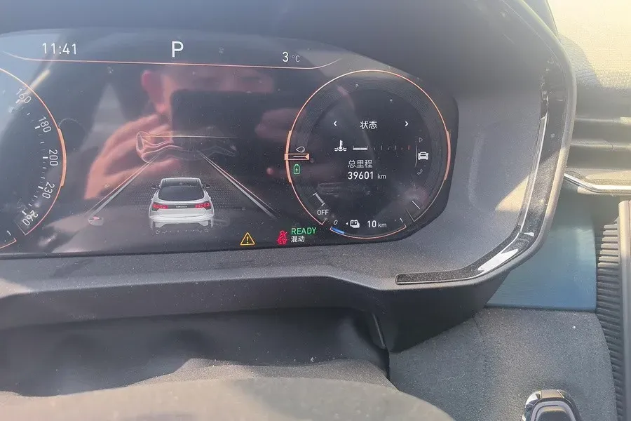 2021 Peugeot 508L 1.6T 200HP L4 8AT PHEV 12KWH,autocango,china used car exporter,china ev exporter,chinese used car exporter,chinese used ev exporter