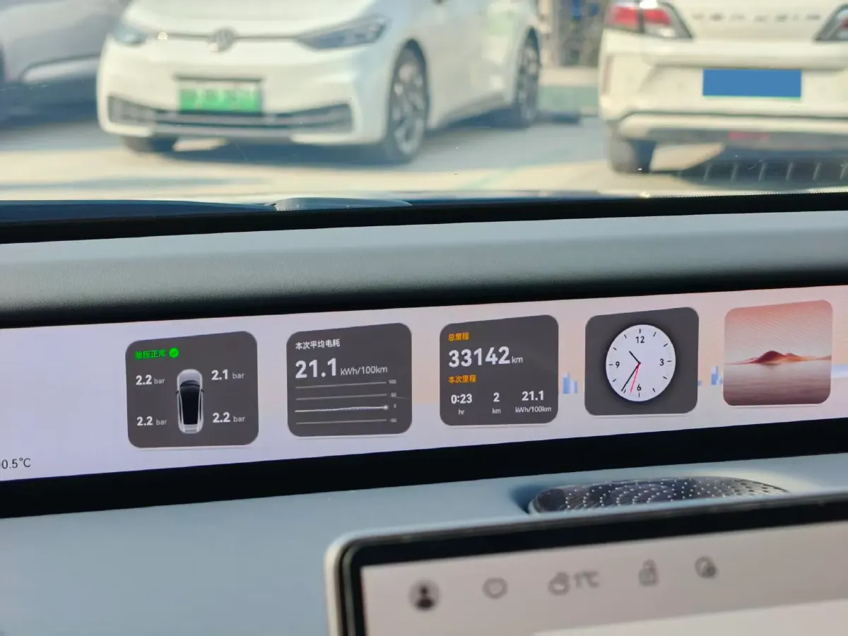 2024 Avatr 12 BEV 94.5KWH,autocango,china used car exporter,china ev exporter,chinese used car exporter,chinese used ev exporter