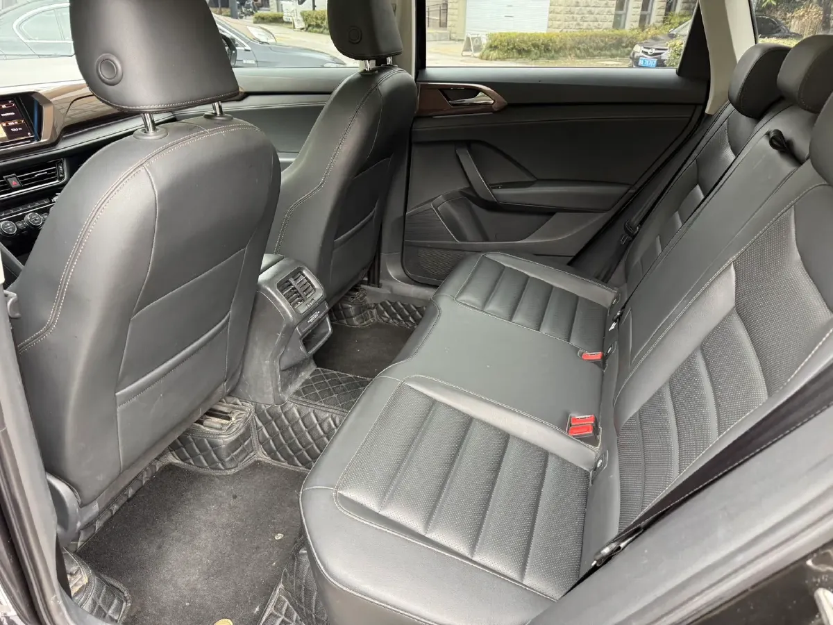 2019 HanTeng X5 BEV 42.72KWH,autocango,china used car exporter,china ev exporter,chinese used car exporter,chinese used ev exporter