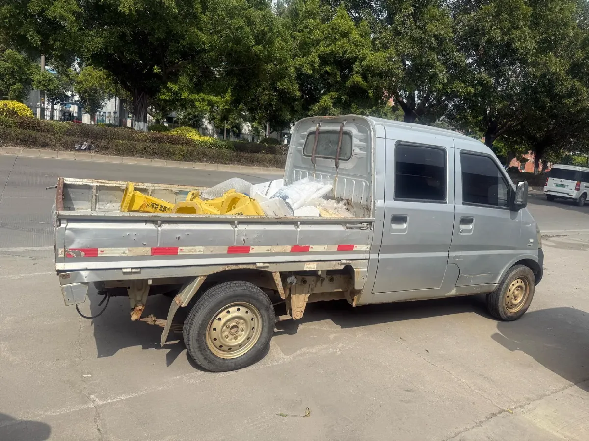 2015 JinBei ZhiShang S30 1.5L 102HP L4 5MT,autocango,china used car exporter,china ev exporter,chinese used car exporter,chinese used ev exporter