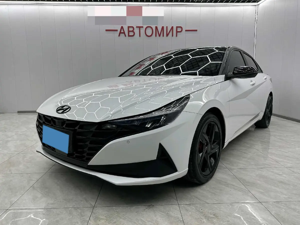 2022 Hyundai Elantra 1.5L 115HP L4 CVT