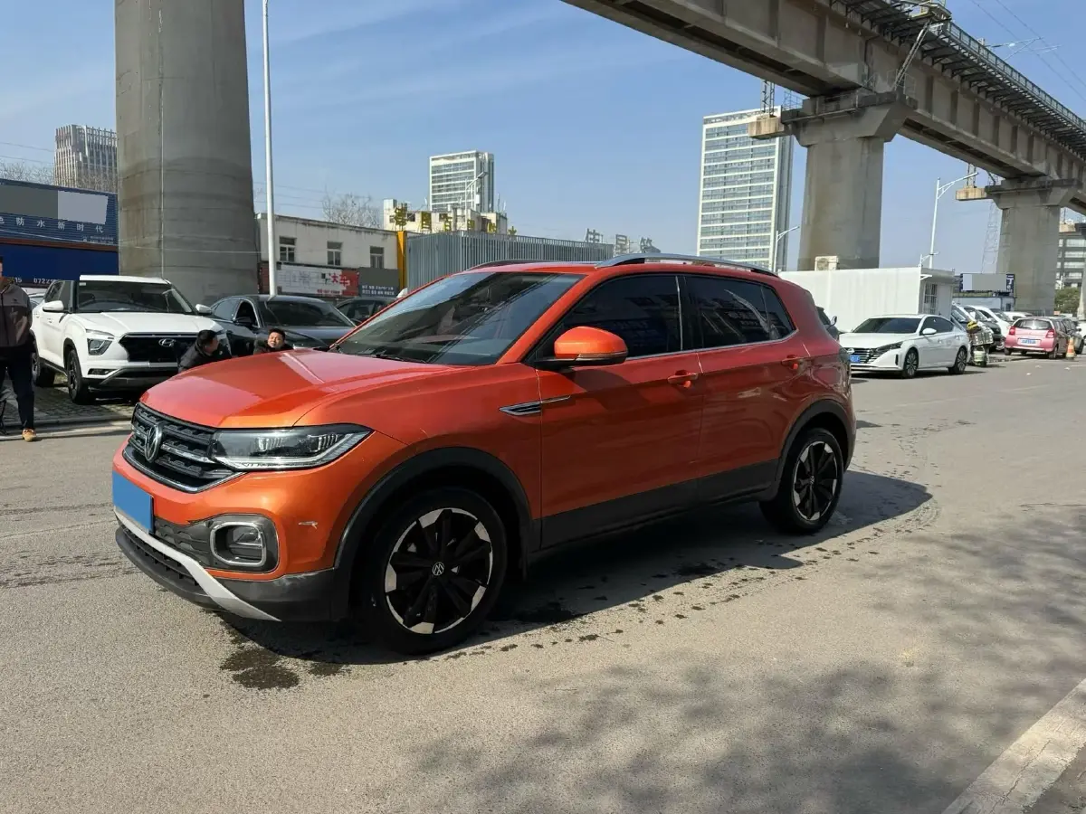 2020 Volkswagen Tacqua 1.5L 113HP L4 6AT