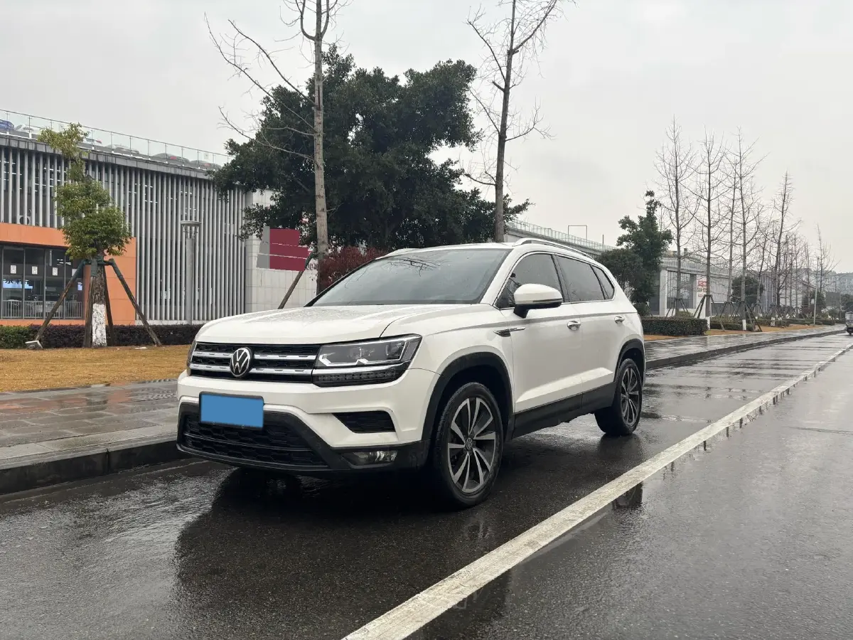 2021 Volkswagen Tharu 1.4T 150HP L4 7DCT