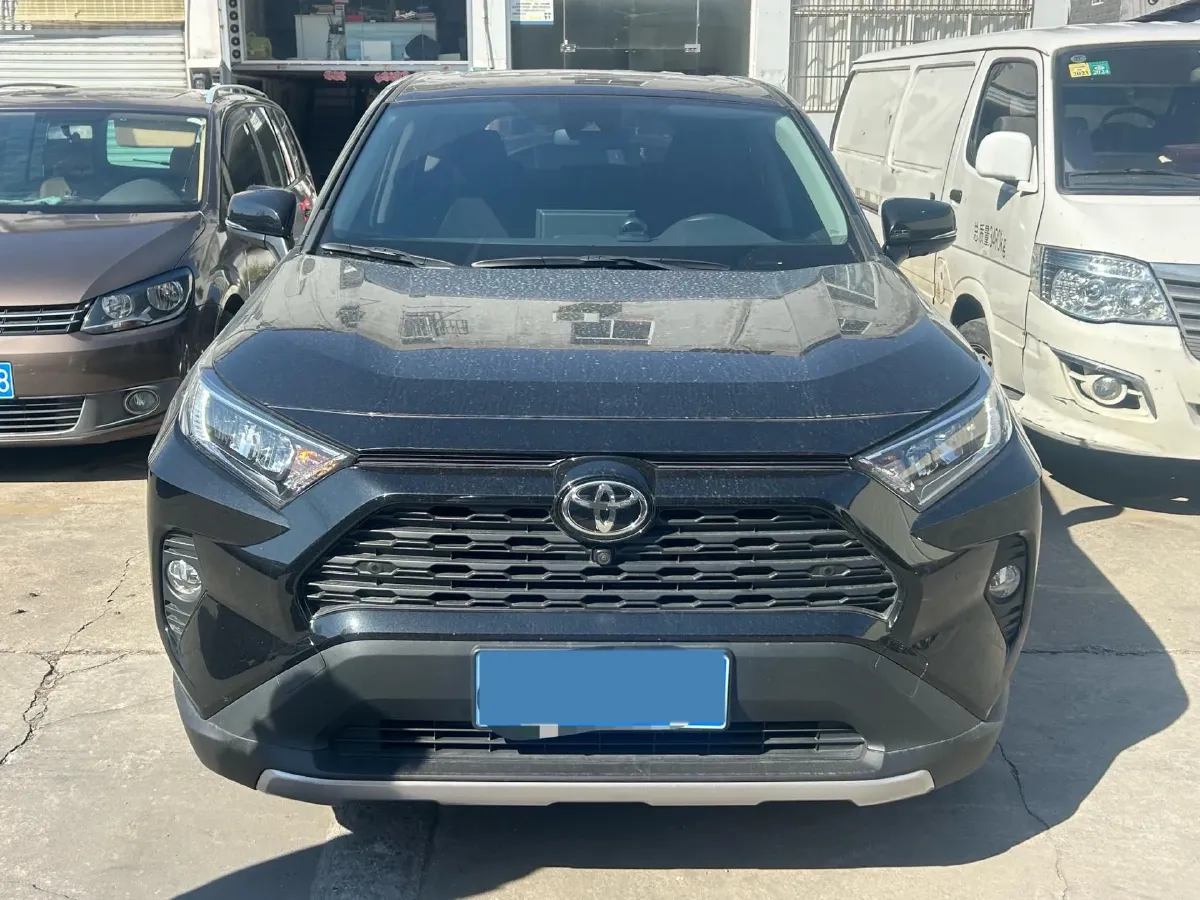 2022 Toyota RAV4 2.0L 171HP L4 CVT,autocango,china used car exporter,china ev exporter,chinese used car exporter,chinese used ev exporter