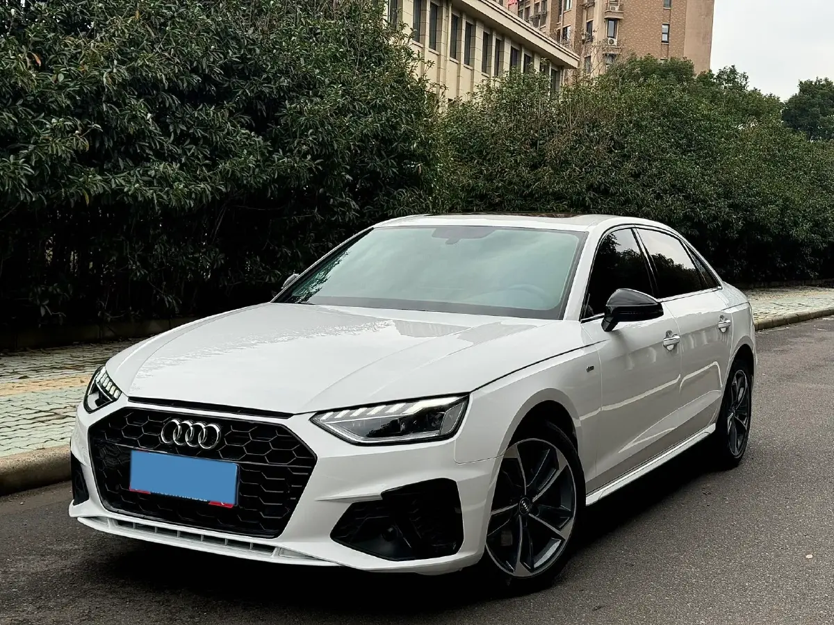 2020 Audi A4L 2.0T 190HP L4 7DCT