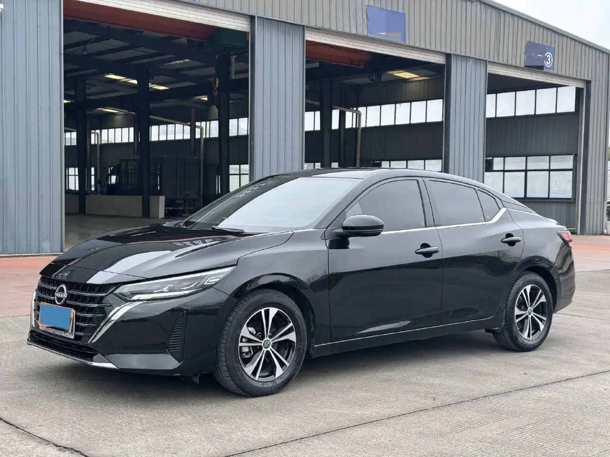 2023 Nissan Sylphy 1.6L 135HP L4 CVT