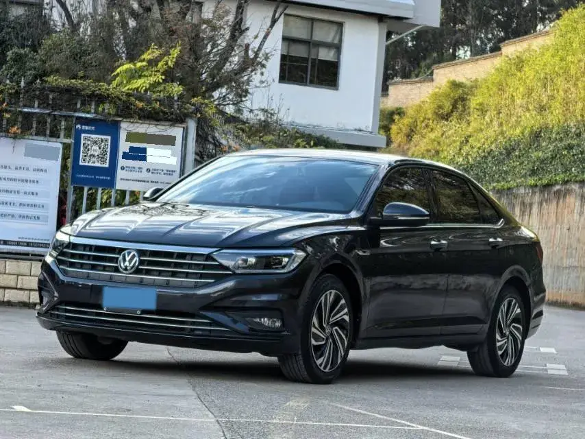 2021 Volkswagen Sagitar 1.4T 150HP L4 7DCT