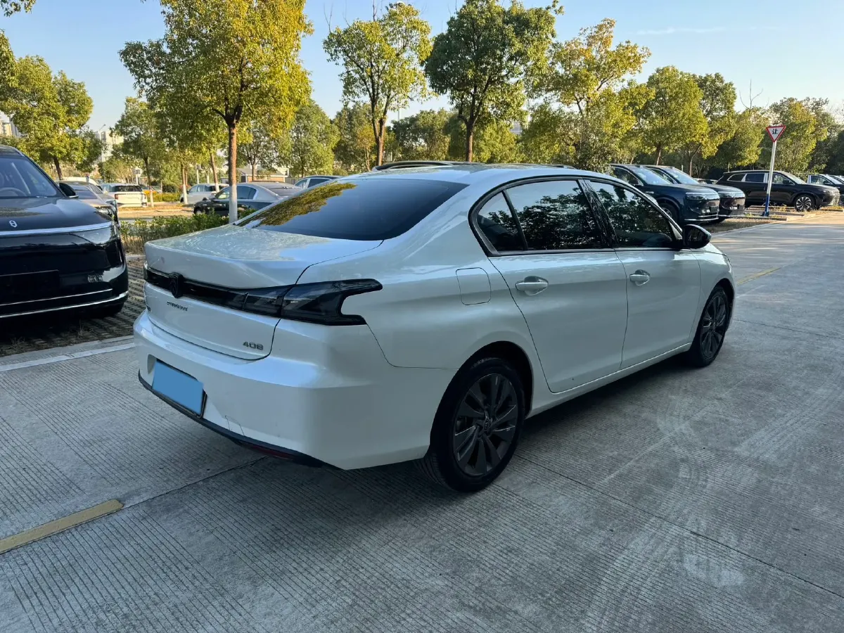 2022 Peugeot 408 1.6T 170HP L4 6AT,autocango,china used car exporter,china ev exporter,chinese used car exporter,chinese used ev exporter