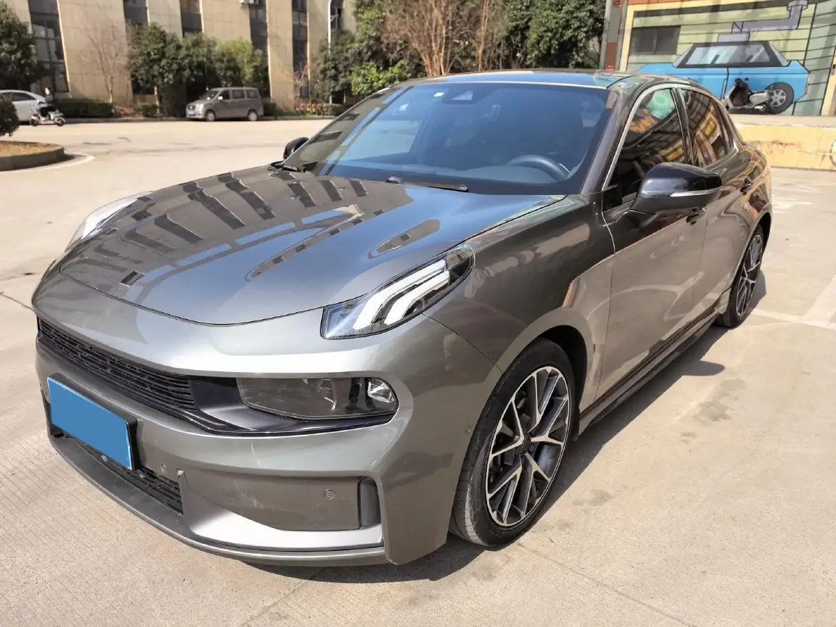 2022 LYNK&CO 03 2.0T 190HP L4 7DCT