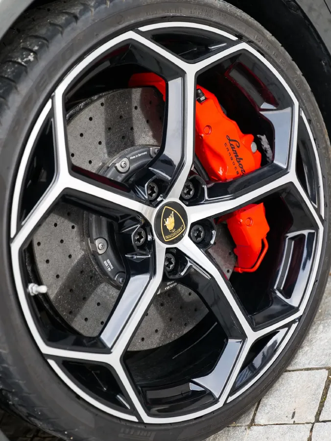 2019 Lamborghini Huracán 5.2L 640HP V10 7DCT,autocango,china used car exporter,china ev exporter,chinese used car exporter,chinese used ev exporter