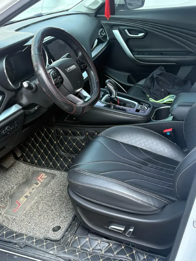 2018 SWM X7 1.5T 156HP L4 6AT,autocango,china used car exporter,china ev exporter,chinese used car exporter,chinese used ev exporter