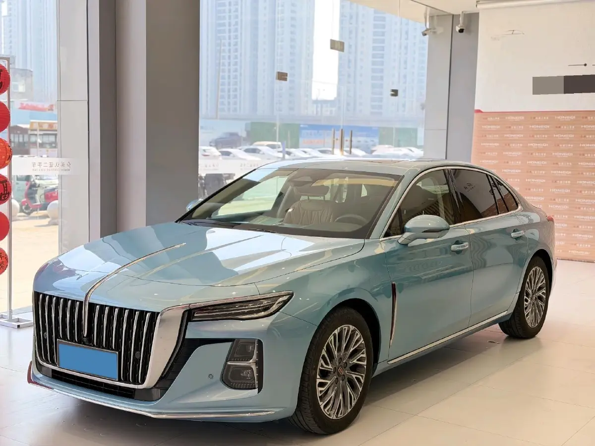 2023 HongQi H5 2.0T 224HP L4 8AT