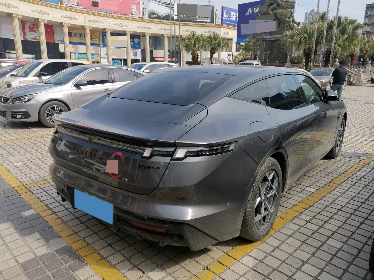 2025 LYNK&CO 10 EM-P 1.5T 163HP L4 3DHT PHEV,autocango,china used car exporter,china ev exporter,chinese used car exporter,chinese used ev exporter