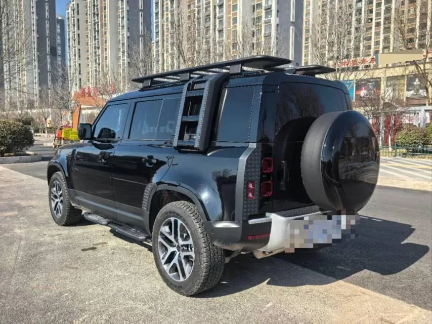 2025 Land Rover Defender 3.0T 400HP L6 8AT,autocango,china used car exporter,china ev exporter,chinese used car exporter,chinese used ev exporter