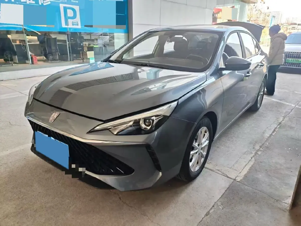2023 Roewe i5 1.5L 129HP L4 5MT