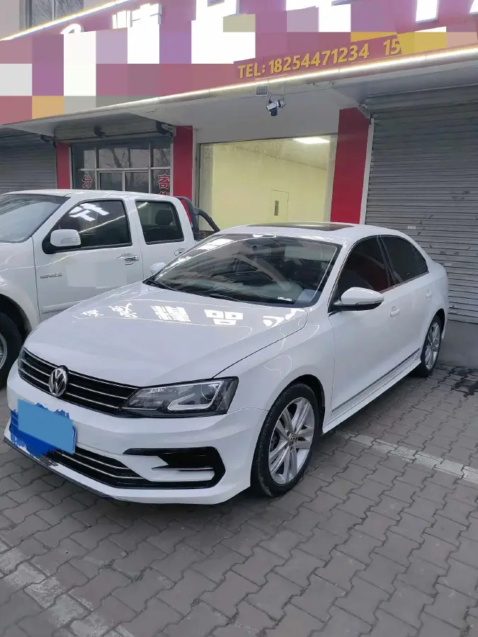 2018 Volkswagen Sagitar 1.4T 150HP L4 7DCT