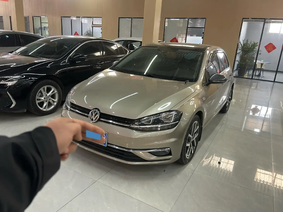 2020 Volkswagen Golf 1.4T 150HP L4 7DCT