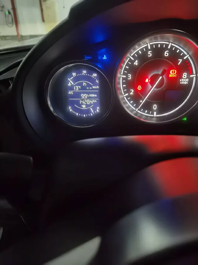 2024 Ford TransitT8 2.3T 174HP L4 6MT,autocango,china used car exporter,china ev exporter,chinese used car exporter,chinese used ev exporter