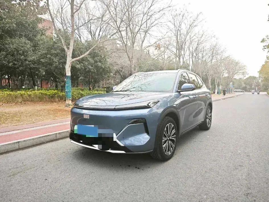 2025 BYD Sea Lion 05 DM-i 1.5L 101HP L4 E-CVT PHEV 18.3KWH