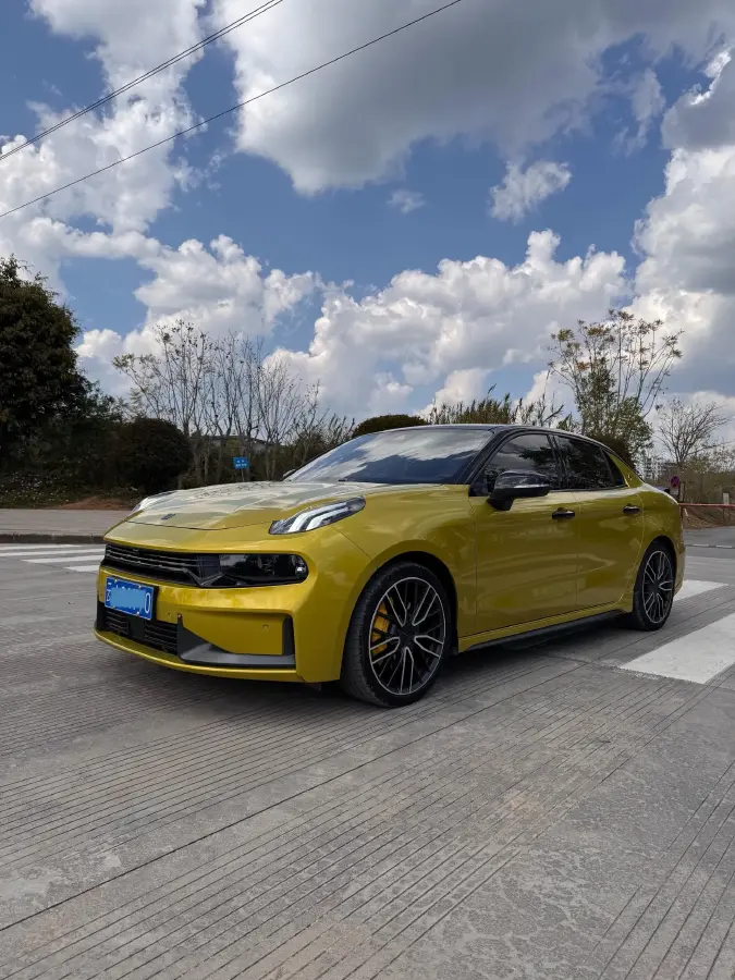 2022 LYNK&CO 03 2.0T 254HP L4 8AT