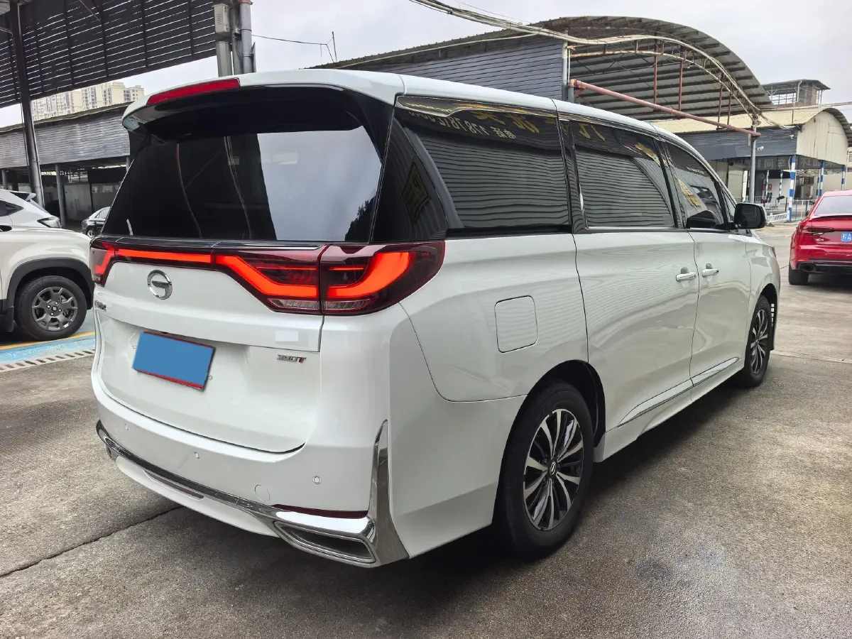 2021 GAC Trumpchi M8 2.0T 252HP L4 8AT,autocango,china used car exporter,china ev exporter,chinese used car exporter,chinese used ev exporter