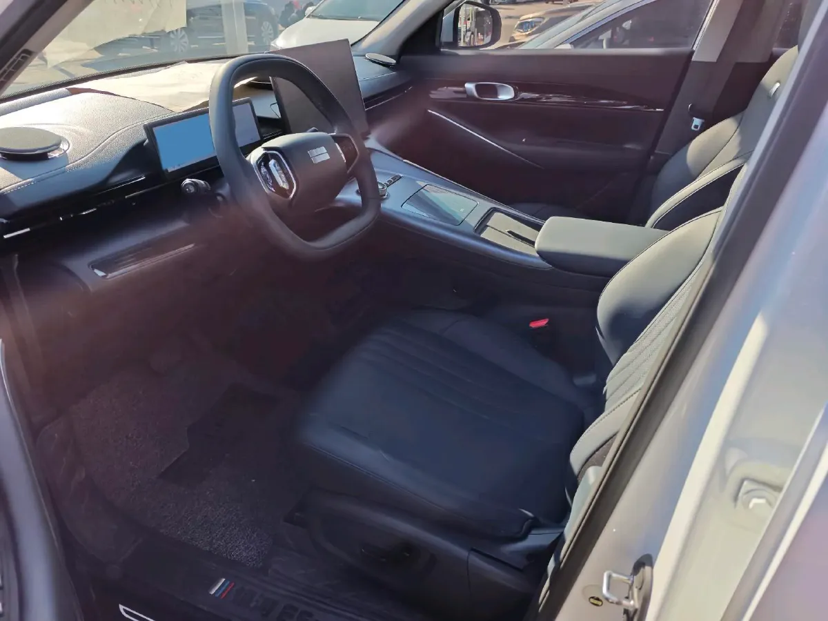 2024 LanDian E5 1.5L 110HP L4 E-CVT PHEV 17.52KWH,autocango,china used car exporter,china ev exporter,chinese used car exporter,chinese used ev exporter